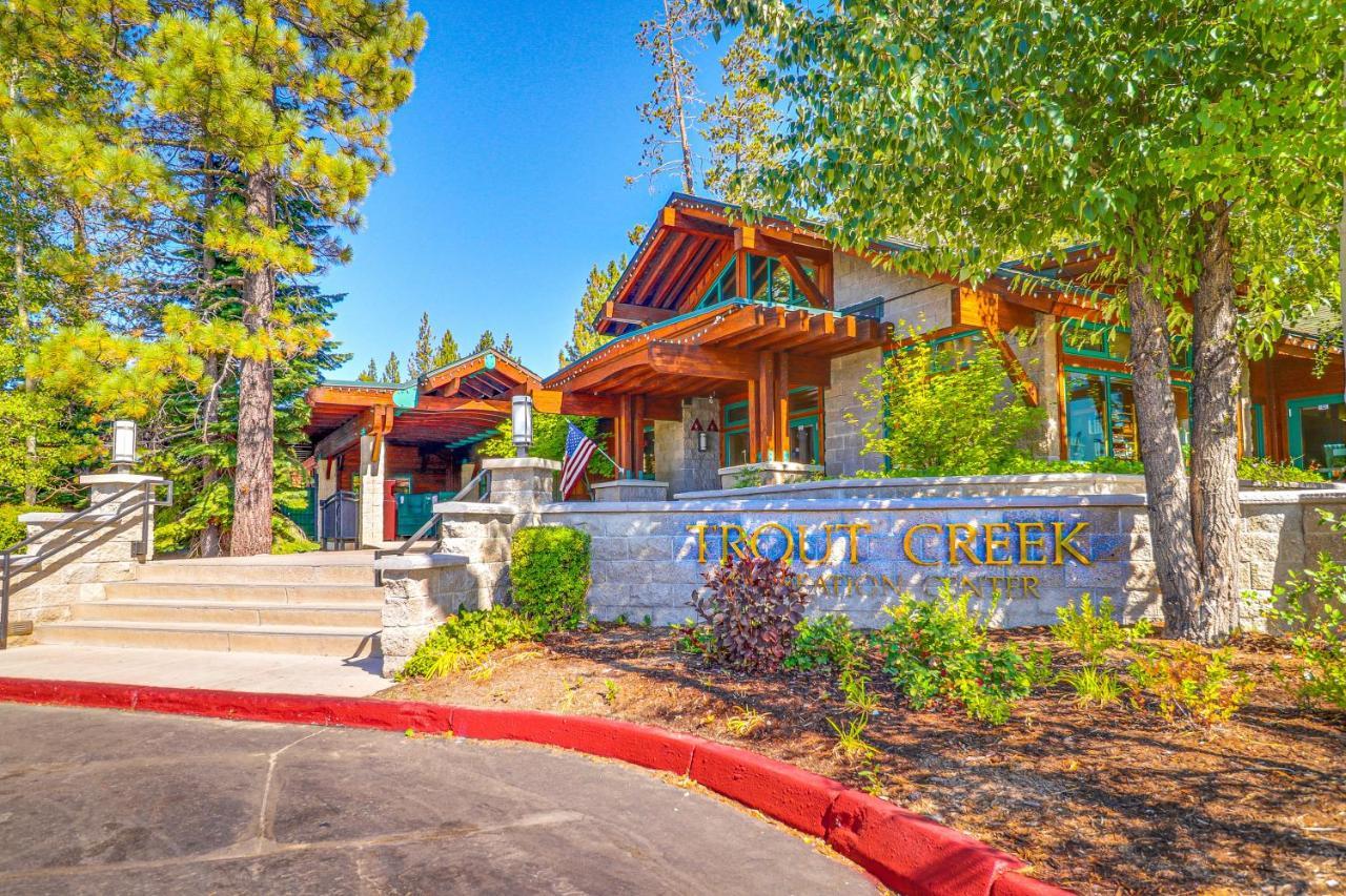 Snowpeak Chalet In Tahoe Donner 特拉基 外观 照片