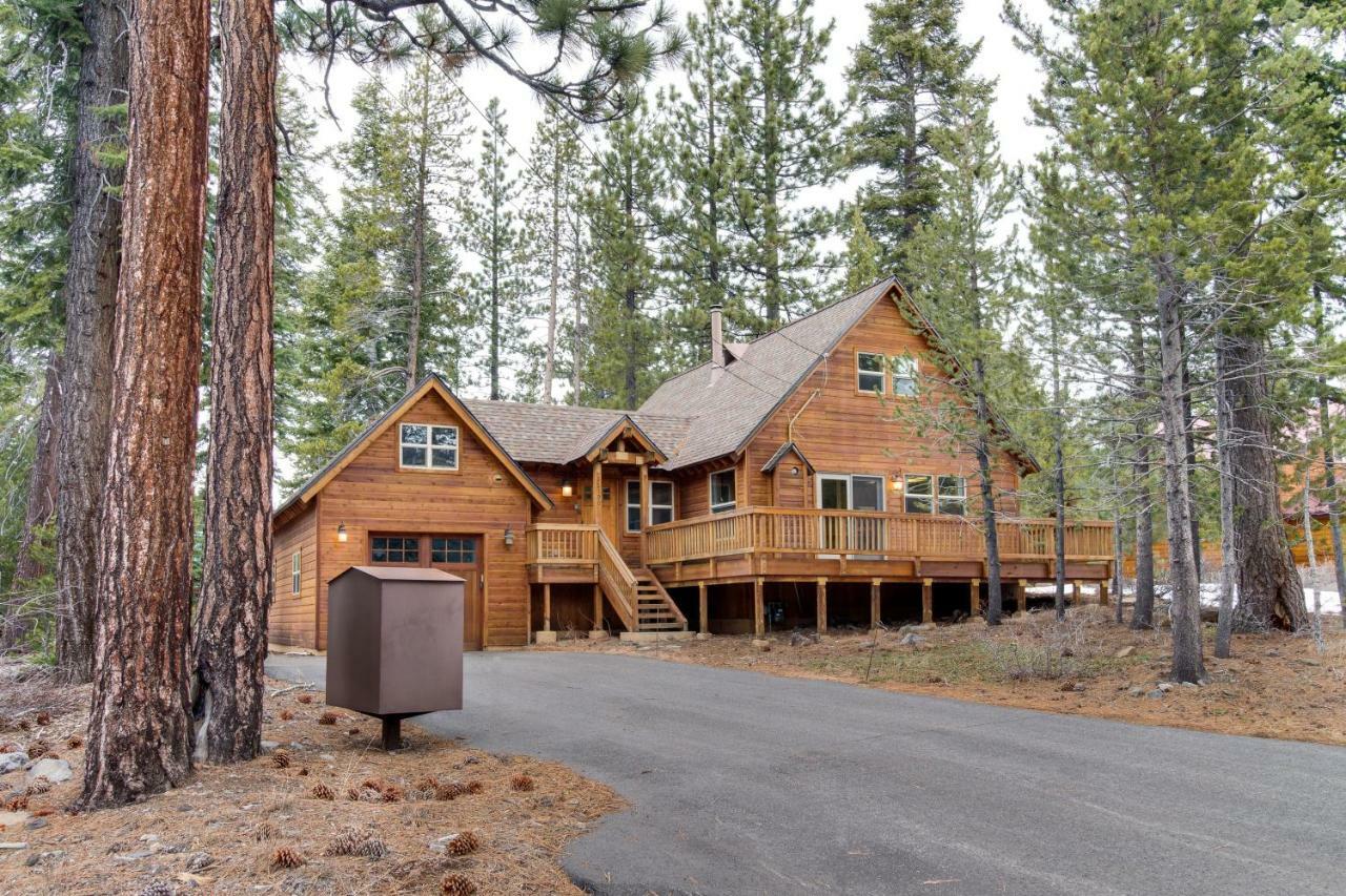 Snowpeak Chalet In Tahoe Donner 特拉基 外观 照片