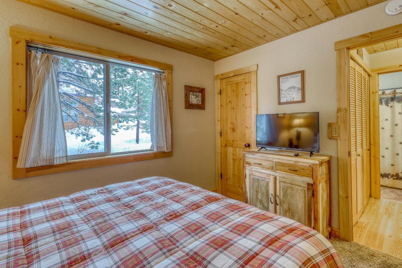 Snowpeak Chalet In Tahoe Donner 特拉基 外观 照片
